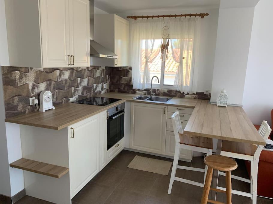 Precioso Apartamento Con Vista Al Mar 카라펠 외부 사진